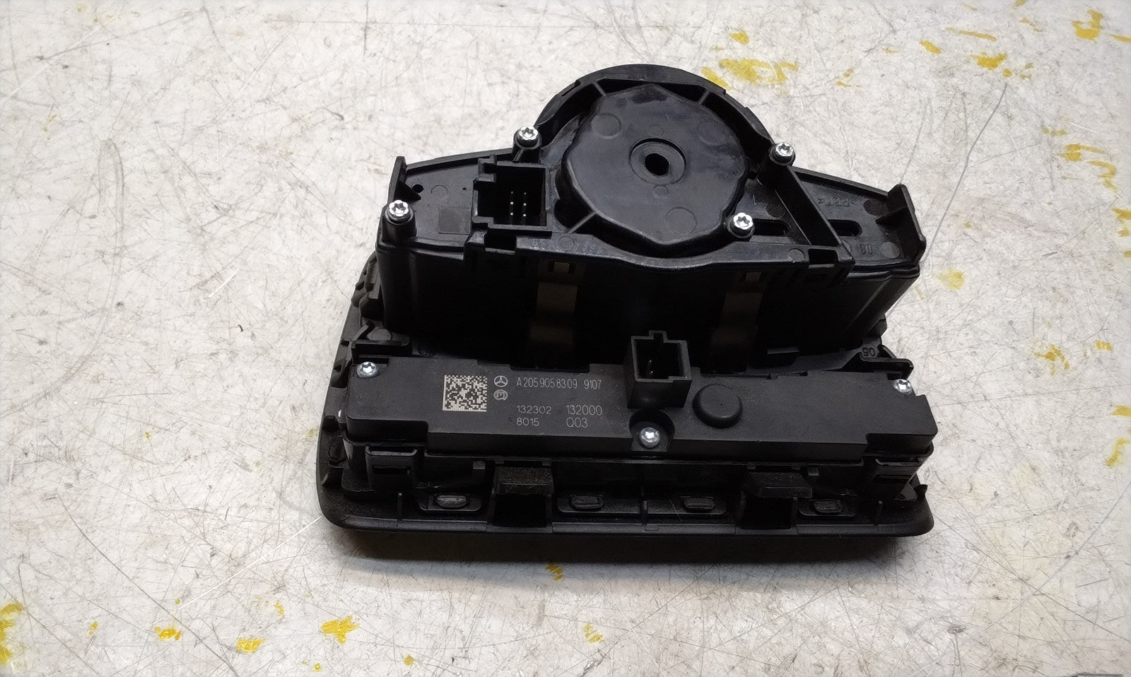 MERCEDES C-CLASS W205 HEADLIGHT CONTROL SWITCH 2014-2020 A2059051810 FM001020