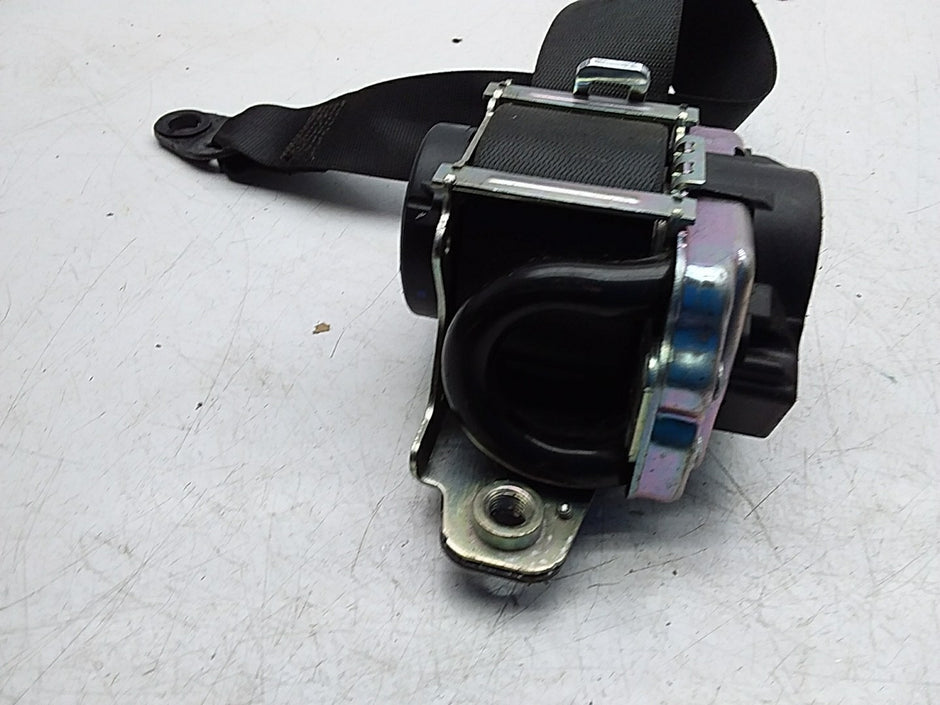 MERCEDES C-CLASS W205 SEAT BELT REAR RIGHT DRIVER SIDE A2058604085 FMS279 OSR