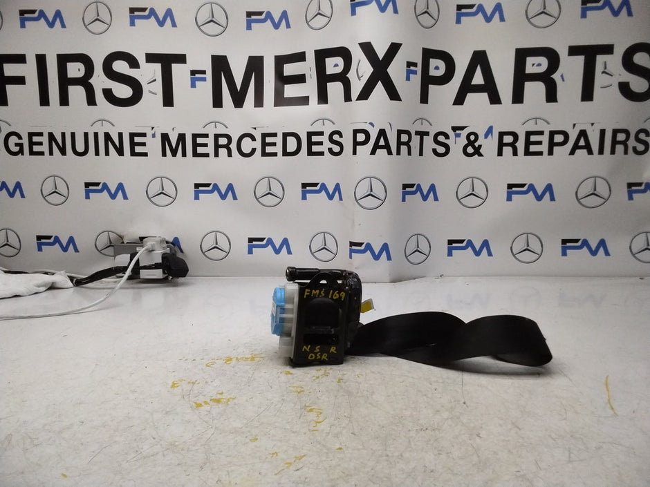 MERCEDES A CLASS W176 REAR L / R SIDE SEAT BELT A1768602385 FMS169 NSR OSR