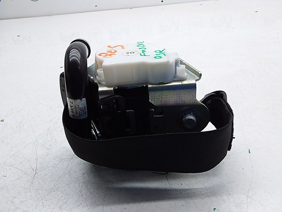 MERCEDES C-CLASS W205 SEAT BELT REAR RIGHT DRIVER SIDE A2058606685 FMS282 OSR