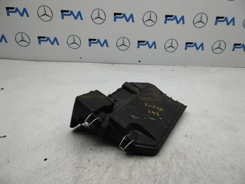 MERCEDES BENZ  B-CLASS  W246 FUSE RELAY  BOX LID A2465400182  FMF161 (DAMAGED) 