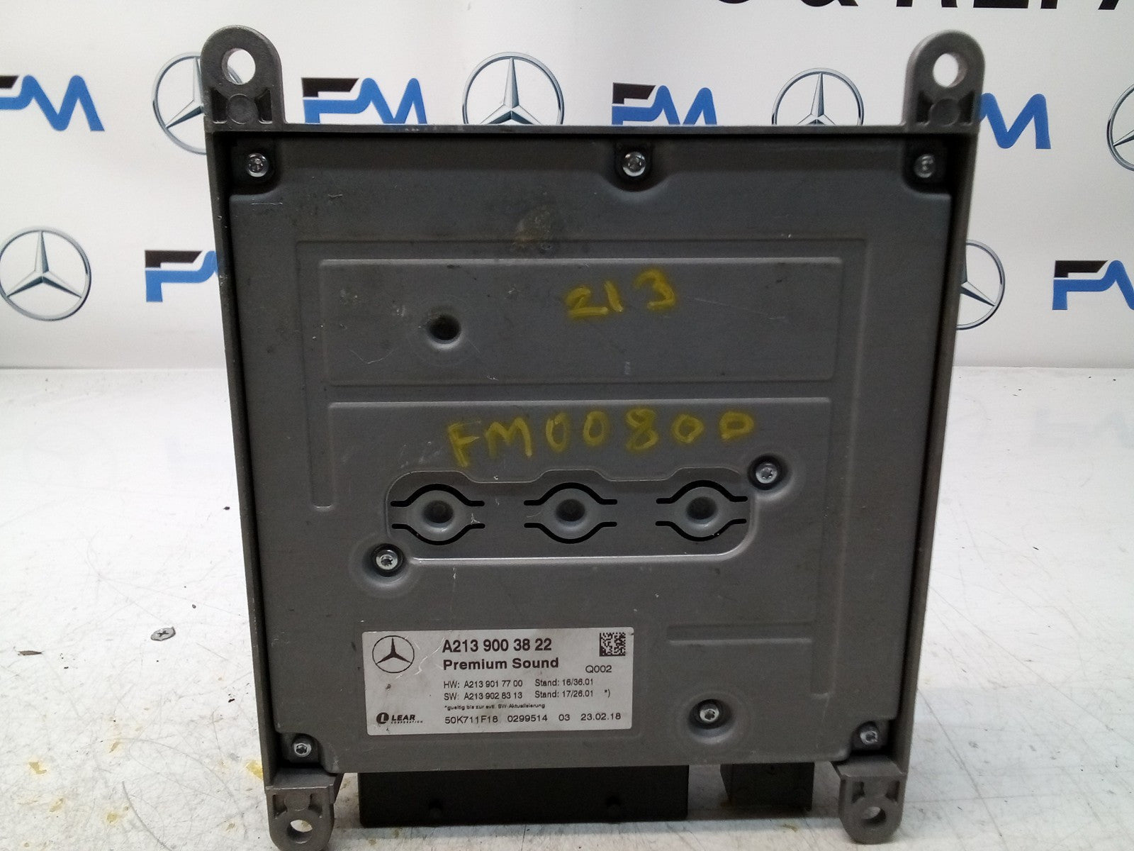 MERCEDES BENZ E-CLASS W213 SOUND SYSTEM AMPLIFIER A2139003822 FM00800