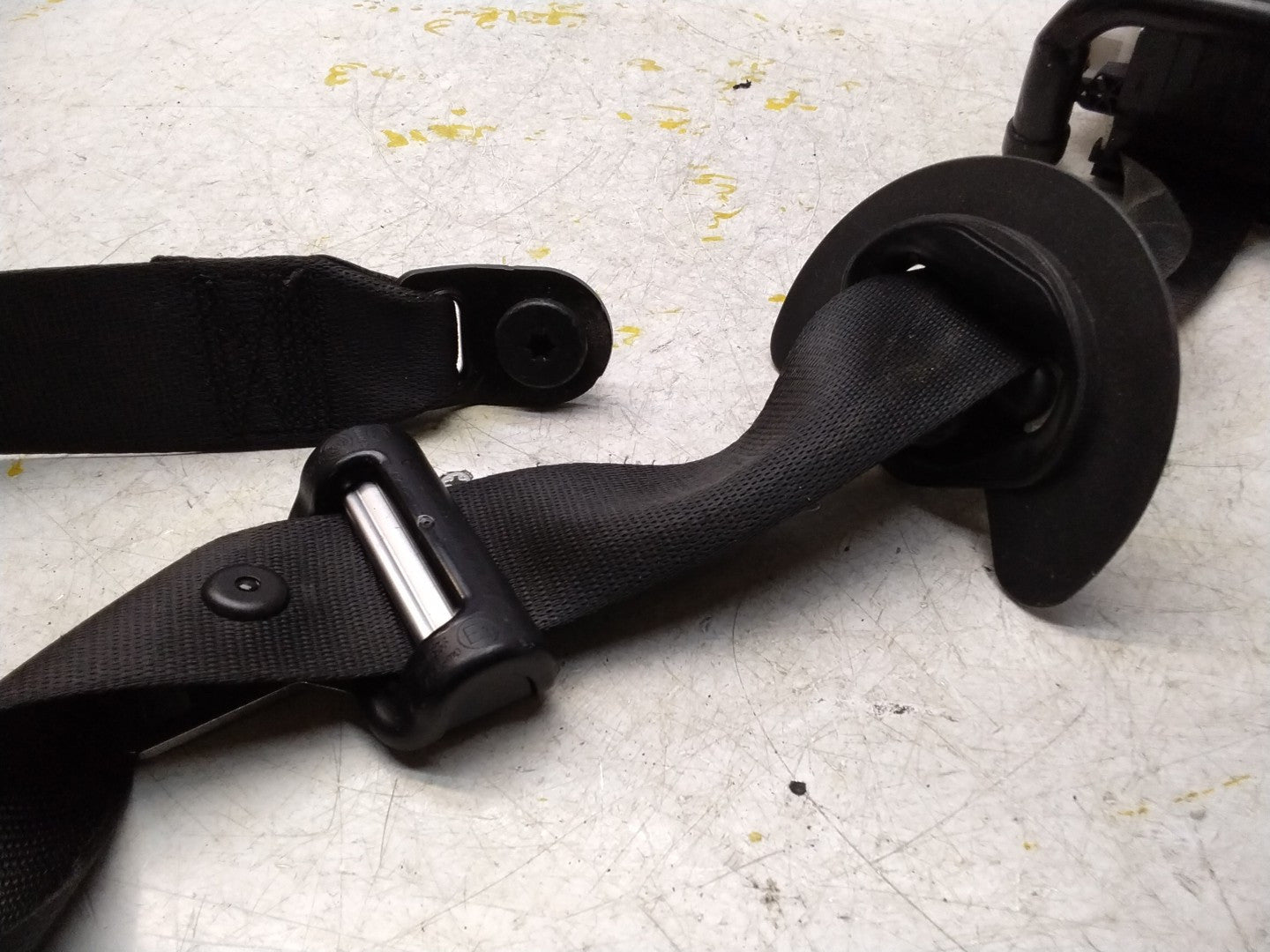 MERCEDES A-CLASS  FRONT RIGHT SEAT BELT WITH PRETENSIONER A1778600800 FMS407 OSF