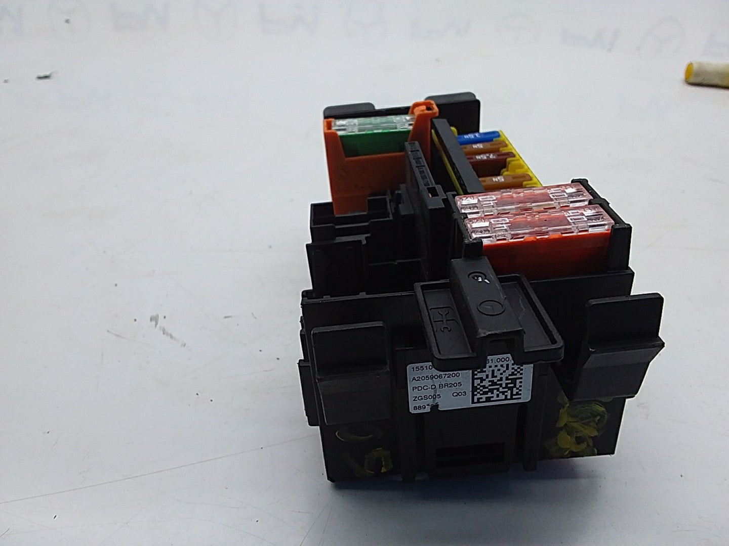 MERCEDES C CLASS FUSE RELAY BOX A2059067200 W205 2014 - 2021 FMF24