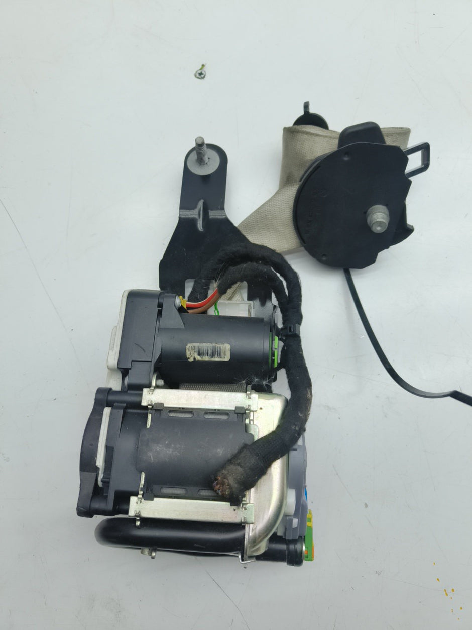 MERCEDES E CLASS W212  SEAT BELT FRONT LEFT PASSENGER SIDE A2128600786 FMS19 NSF
