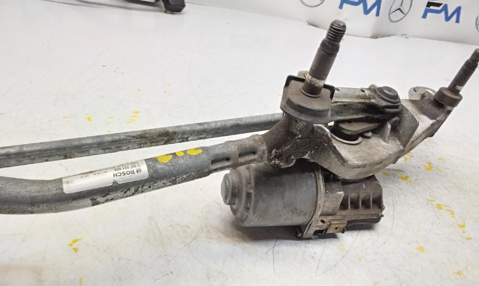 MERCEDES-BENZ E CLASS W213 FRONT WIPER MOTOR WITH LINKAGE A2138207402 FM00751