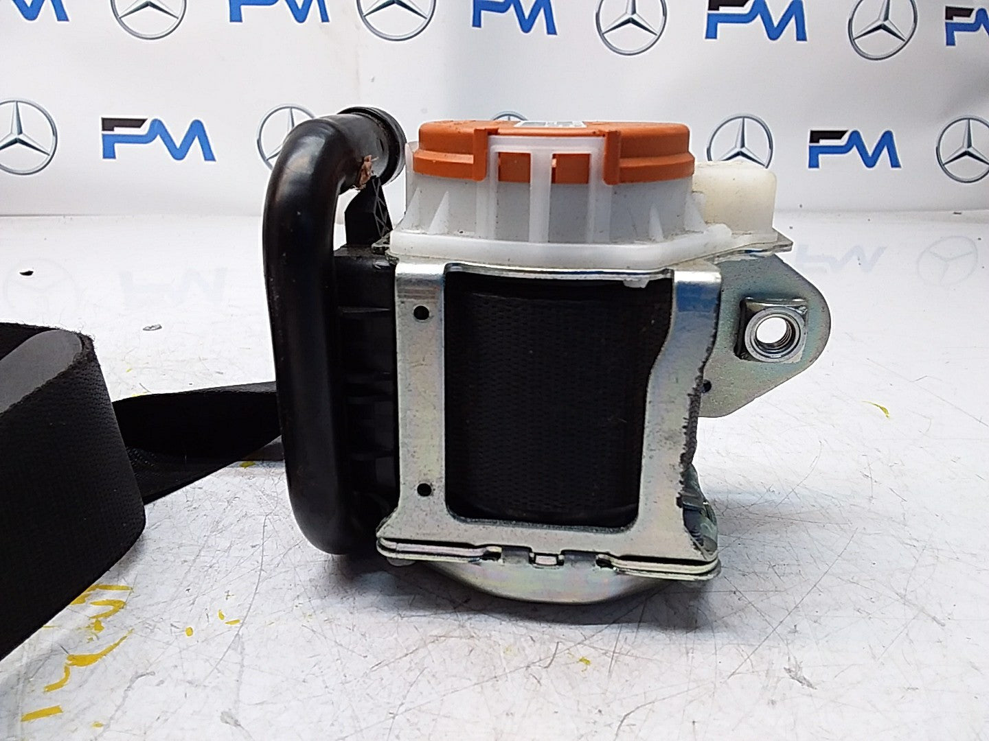 MERCEDES A CLASS  FRONT LEFT SEAT BELT WITH PRETENSIONER A1778600700 FMS54 NSF
