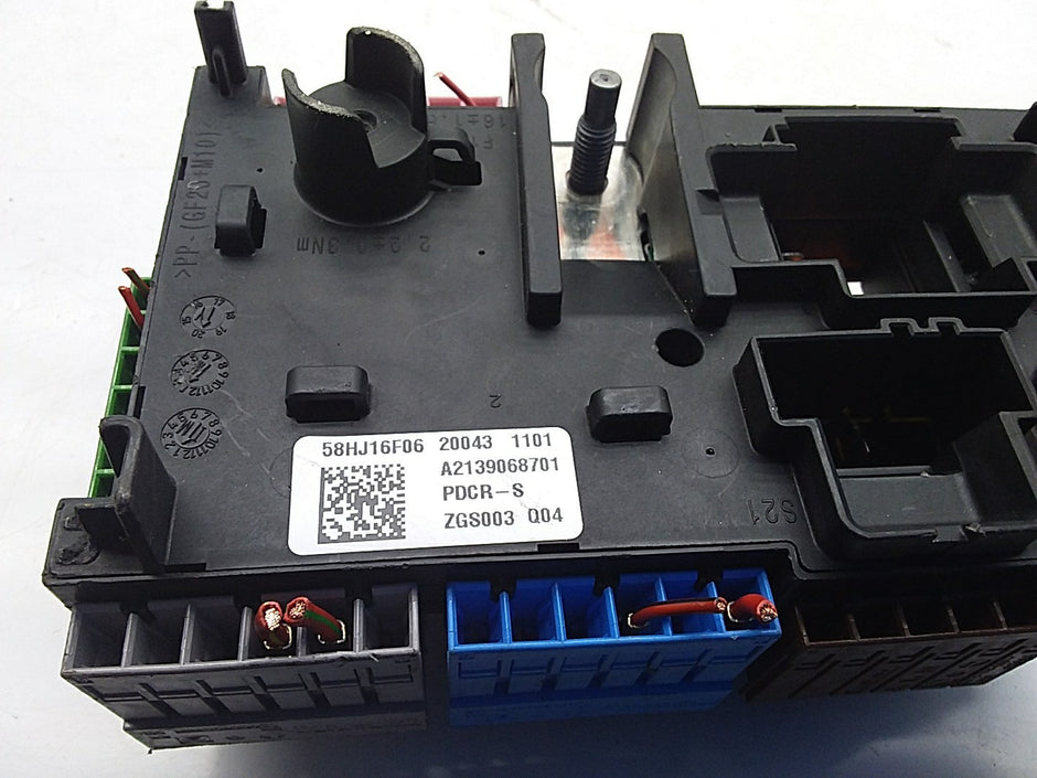 MERCEDES BENZ E-CLASS W213 FUSE BOX RELAY A2139068701 FMF62