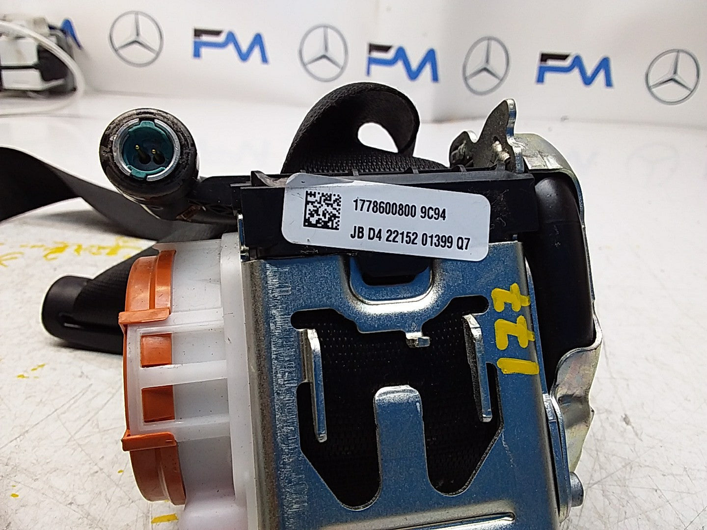 MERCEDES A-CLASS  FRONT RIGHT SEAT BELT WITH PRETENSIONER A1778600800 FMS58 OSF