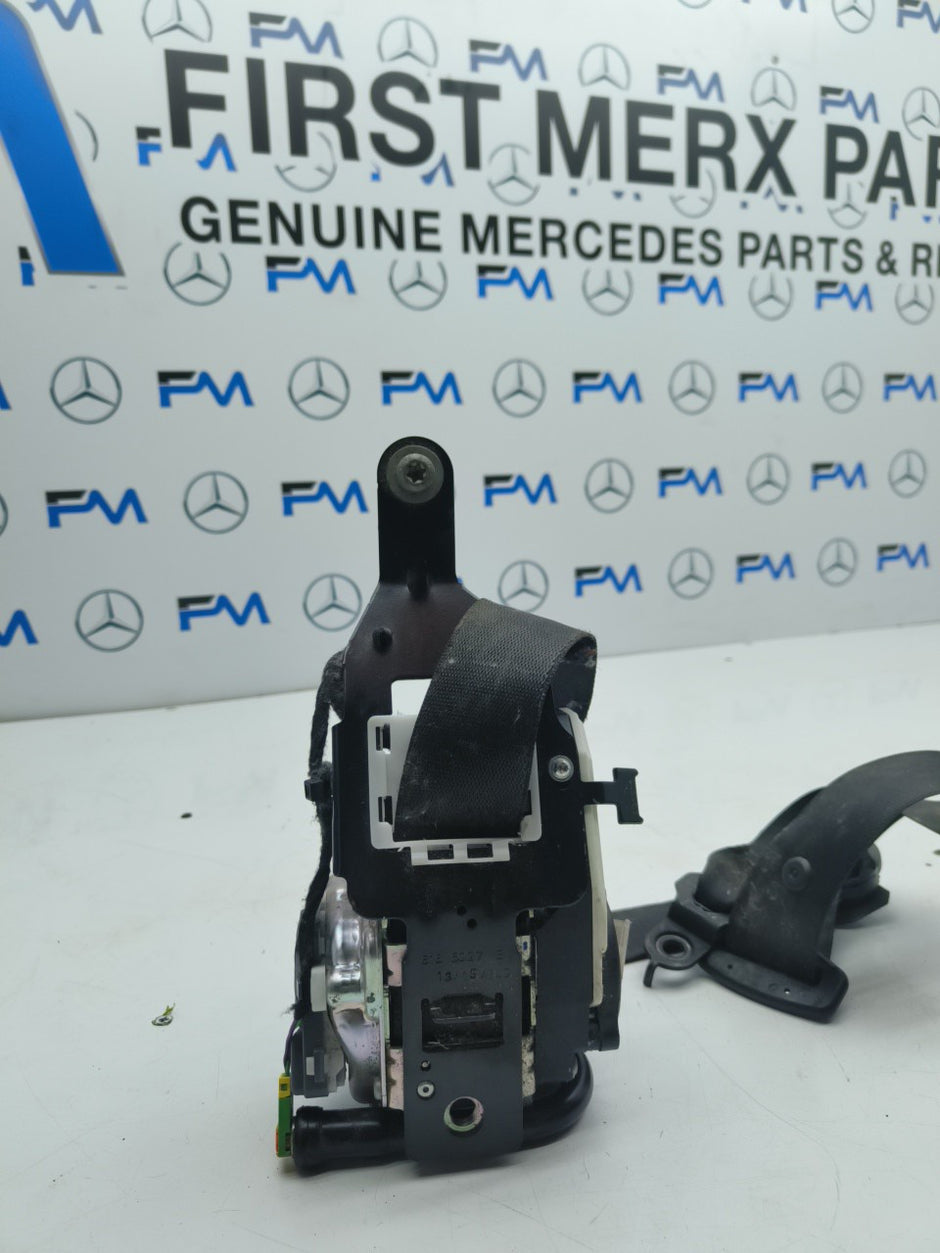 MERCEDES BENZ E-CLASS W212 DRIVER SIDE FRONT SEAT BELT A2128600886 OSF FMS24