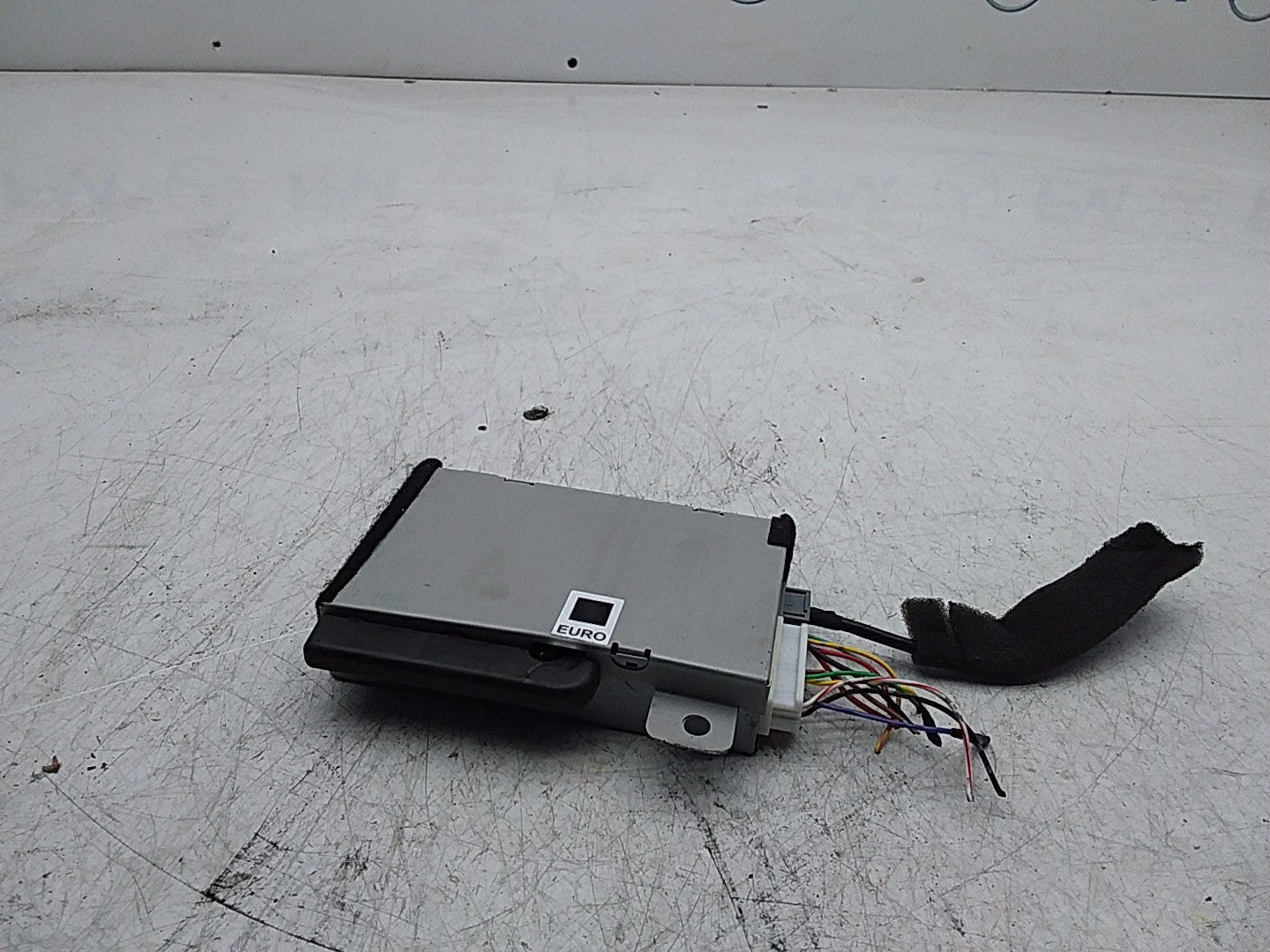 MITSUBISHI  OUTLANDER BLUETOOTH HANDS FREE MODULE FMR04 8785A076