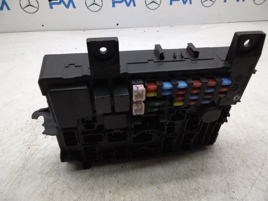 MITSUBISHI OUTLANDER FUSE RELAY  BOX  8637A869  FMF163