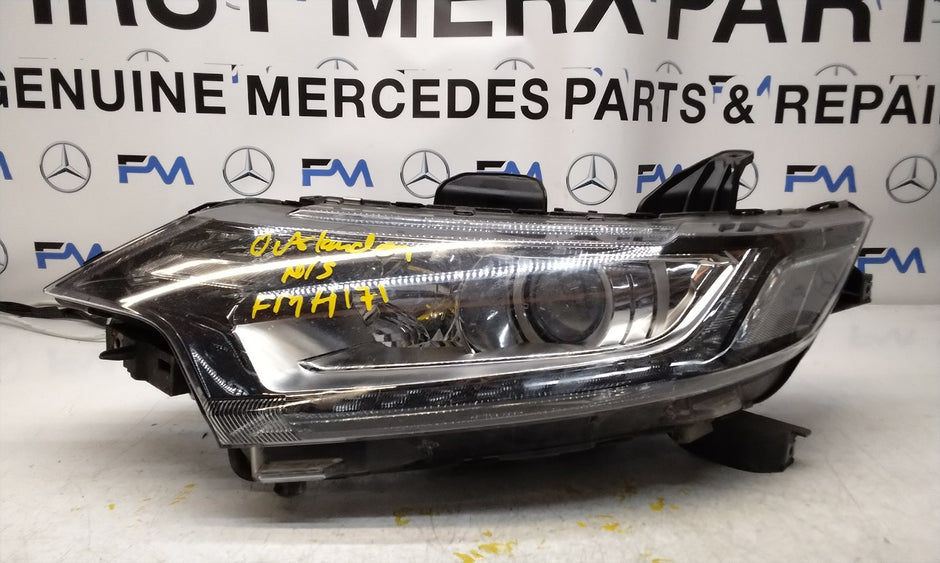 MITSUBISHI OUTLANDER MK3 2015 HEADLIGHT PASSENGER NS LEFT L0094I 160C FMH171