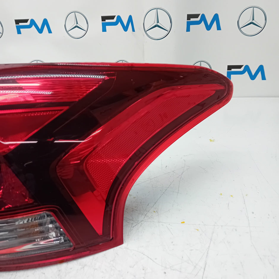 MITSUBISHI OUTLANDER MK3 2015-19 DRIVER SIDE OS OUTER REAR TAIL LIGHT FMT145