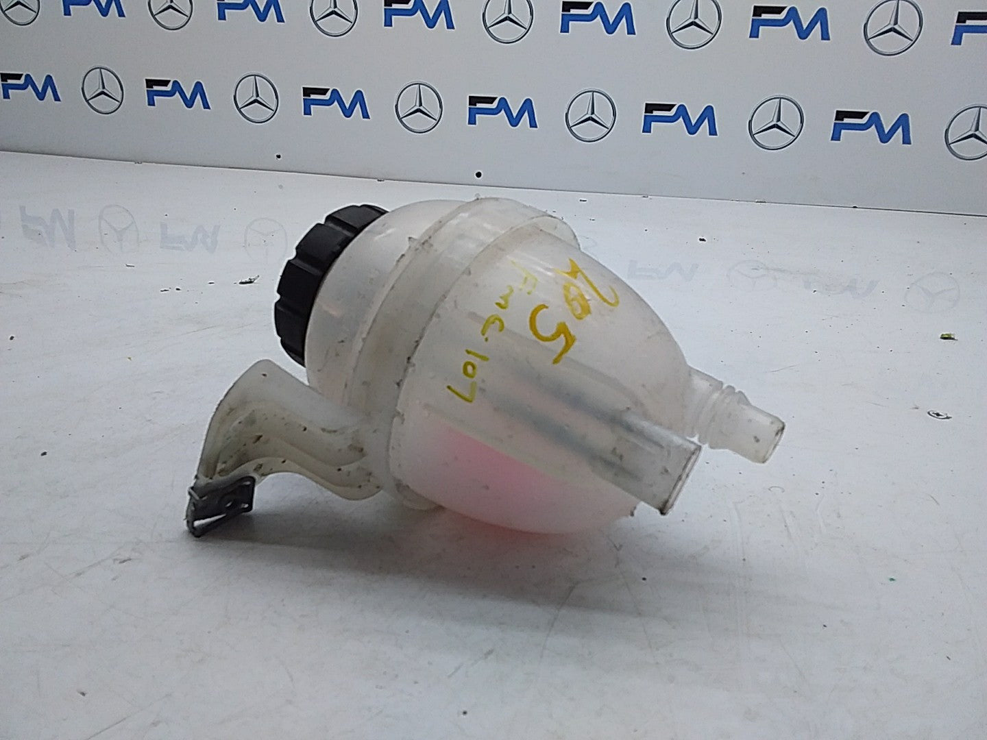 MERCEDES BENZ S-CLASS W222 COOLANT EXPANSION TANK 2014ONWARDS A2225000549 FMC107