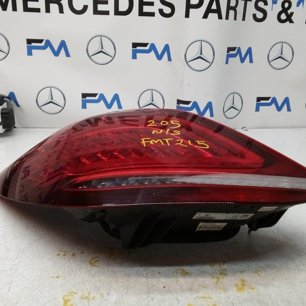 MERCEDES C-CLASS W205 PASSENGER SIDE LEFT NS REAR TAIL LIGHT A2059064703 FMT215