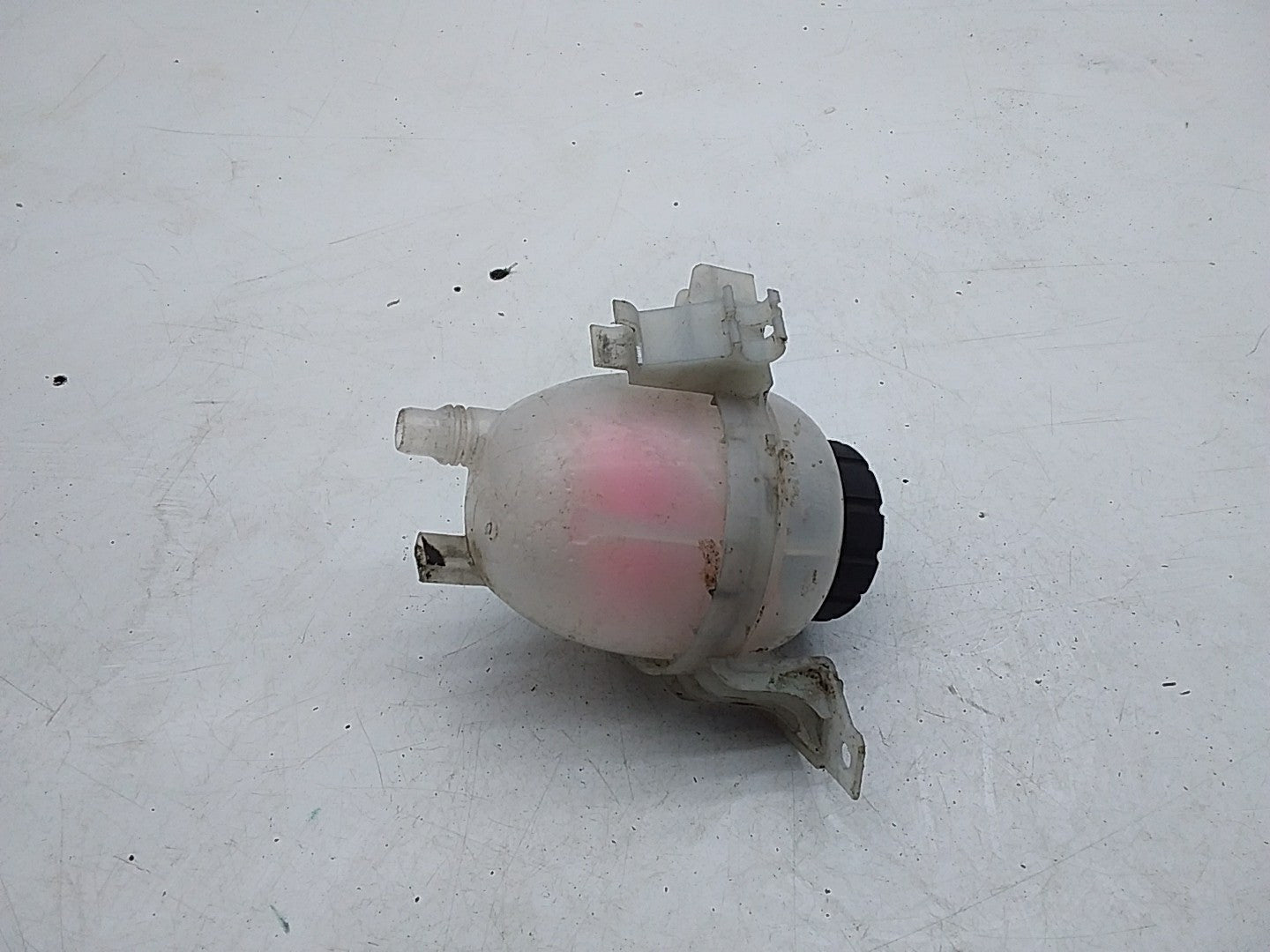 MERCEDES BENZ S-CLASS W222 COOLANT EXPANSION TANK 2014ONWARDS A2225000549 FMC115