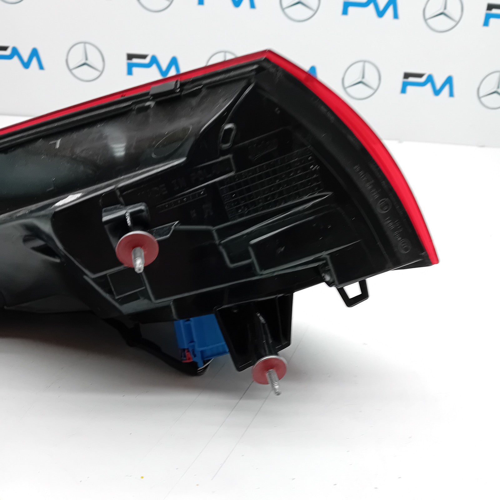 MERCEDES C-CLASS W206 DRIVER  SIDE OS REAR TAIL LIGHT FMT174 2024 A2069060401