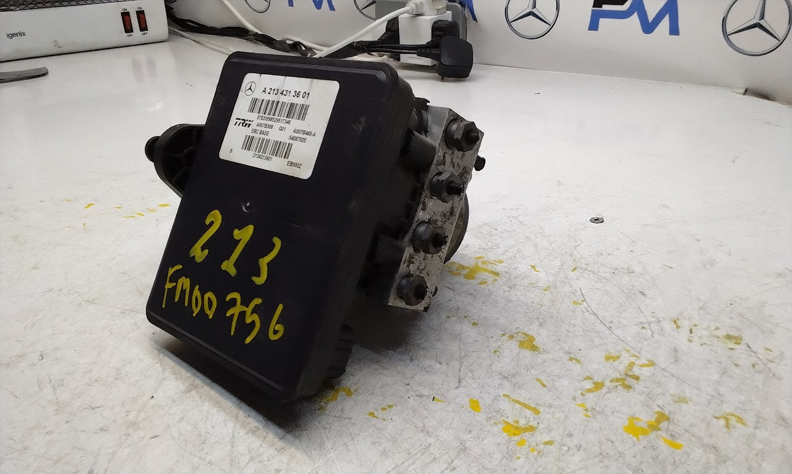 MERCEDES E-CLASS W213 ABS PUMP MODULE CONTROL UNIT A2134313601 FM00756